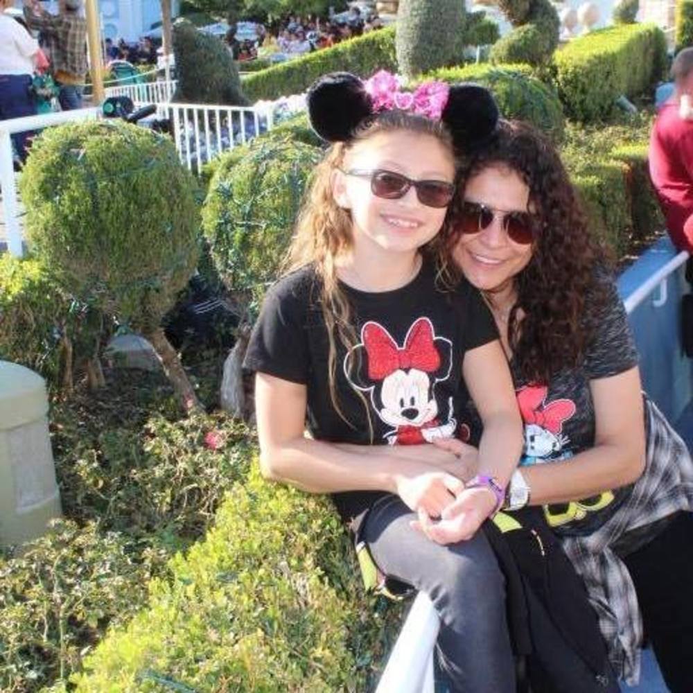 Meet your Posher, Teresa